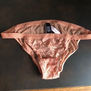 Victoria’s Secret Very Sexy String Bikini